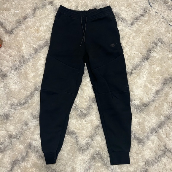 Nike Other - Nike tech pants
